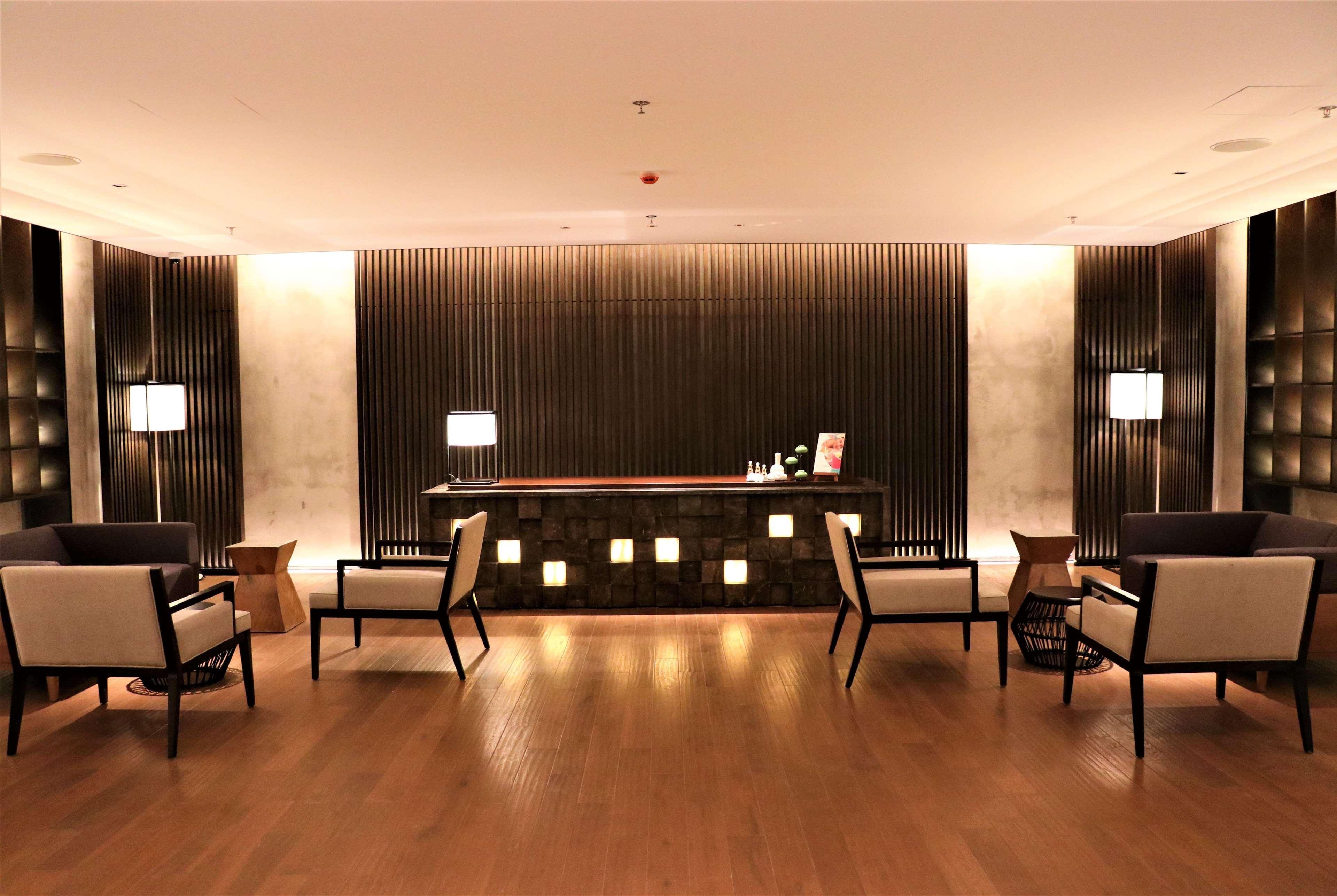 Wyndham Grand Yangon Hotel Bagian luar foto