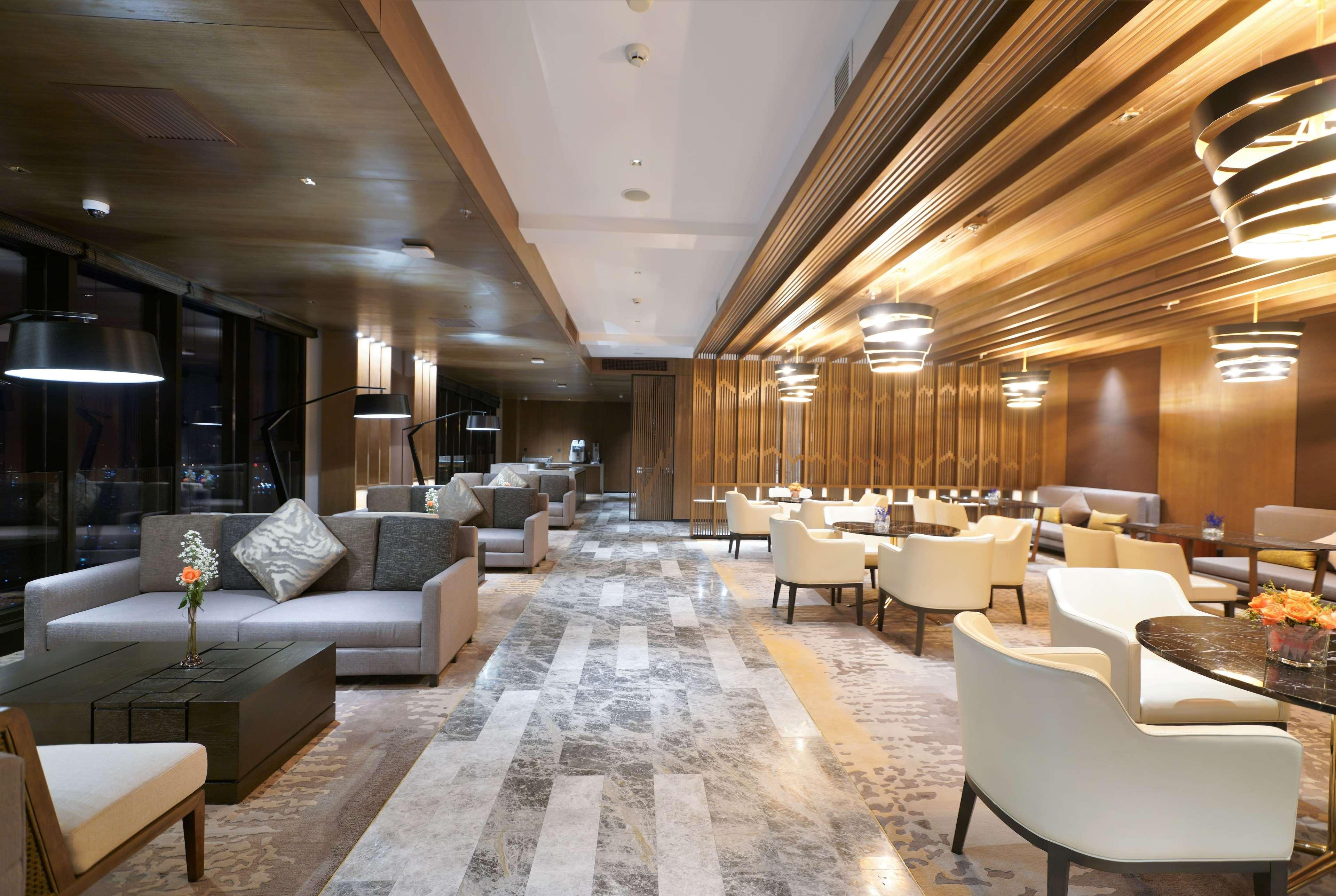 Wyndham Grand Yangon Hotel Bagian luar foto