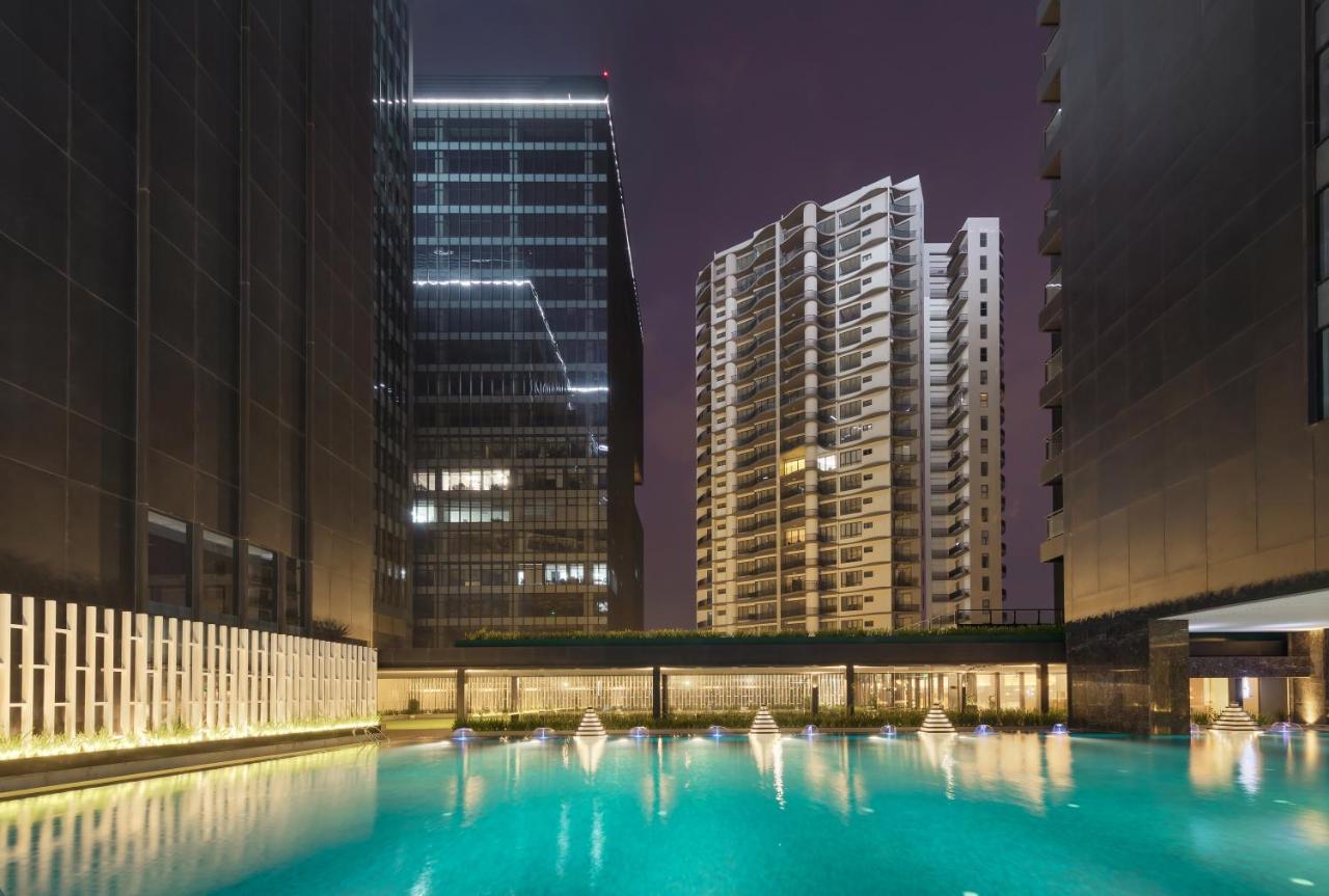 Wyndham Grand Yangon Hotel Bagian luar foto
